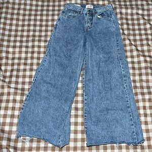 Universal Thread Denim Wide-Leg Jeans